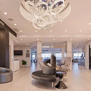 Executive Residency By Western View North *** YYC